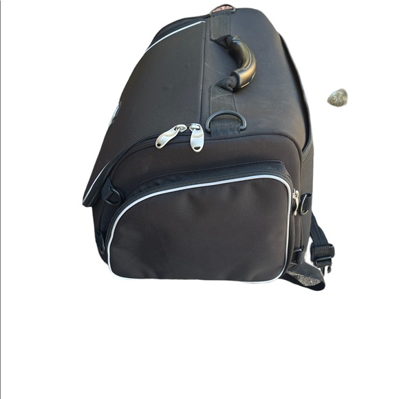 Harley Davidson Tail Bag and Rain Cover - Picture 5 of 16